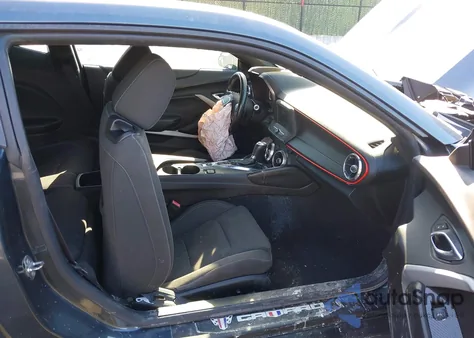 2019 Chevrolet Camaro 1Lt from USA, damaged, VIN 1G1FB1RX7K0127625